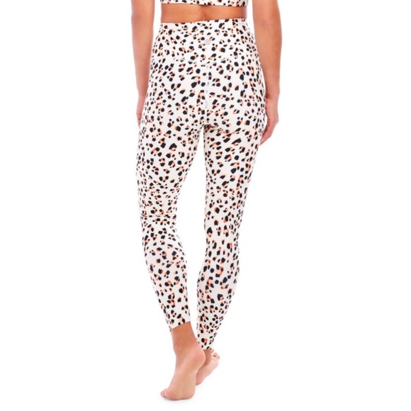 Sage Collective leopard print set - Picture 4 of 6